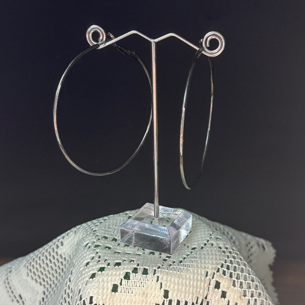 Chic Gunmetal Hoop Earrings